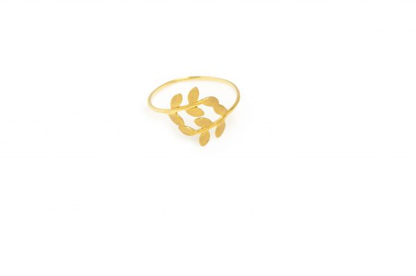 Olive - The classic Greek olive tree adorns this particular gold ring! Slim, discreet and timeless!

Material: 14k gold