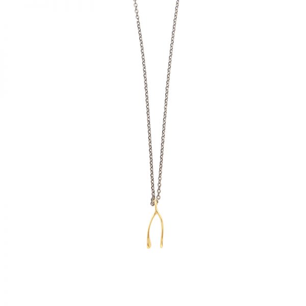 One for me one for you - 14k gold short necklace symbolizing the union and the separation! Discreet and very special.

Material: 14k gold with a silver oxidized chain