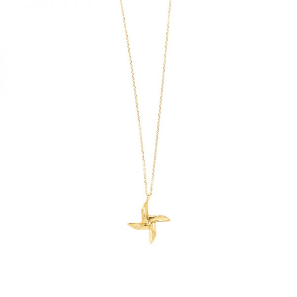 Windmill - 14k gold mini windmill with a 14k gold chain that gives a sense of air movement while adorning your neck!

Material: 14k gold windmill and chain