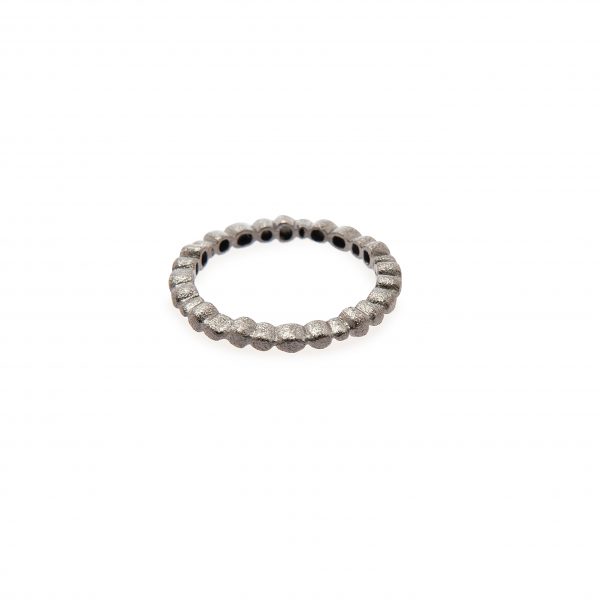 Lava rings - Beautiful and easy-to-wear rings you are going to love! They are very easy to combine with anything else you wish to wear on your hand. We recommend you combining 2 lava rings for an even more stylish look!

Material: Silver 925 (gold plated, oxidized and pink gold plated)