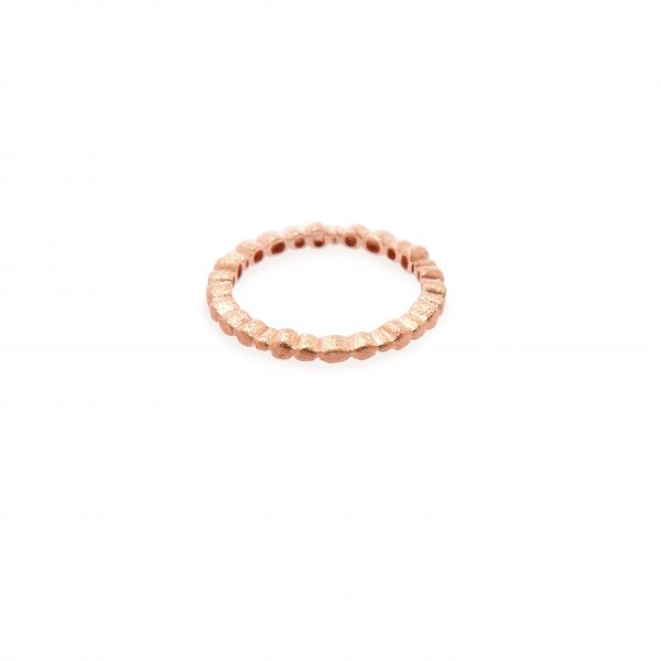 Lava rings - Beautiful and easy-to-wear rings you are going to love! They are very easy to combine with anything else you wish to wear on your hand. We recommend you combining 2 lava rings for an even more stylish look!

Material: Silver 925 (gold plated, oxidized and pink gold plated)