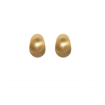 Jasmine earrings gold - Oval-shaped earrings with embossed surface. Easy-to-wear daily on any occasion! Combine them with the Alma ring or the Iakasti necklace from our colelction.